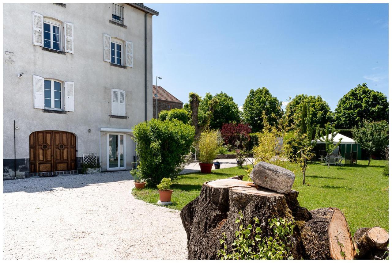 Maison De Retraite Vertaizon Exterior foto